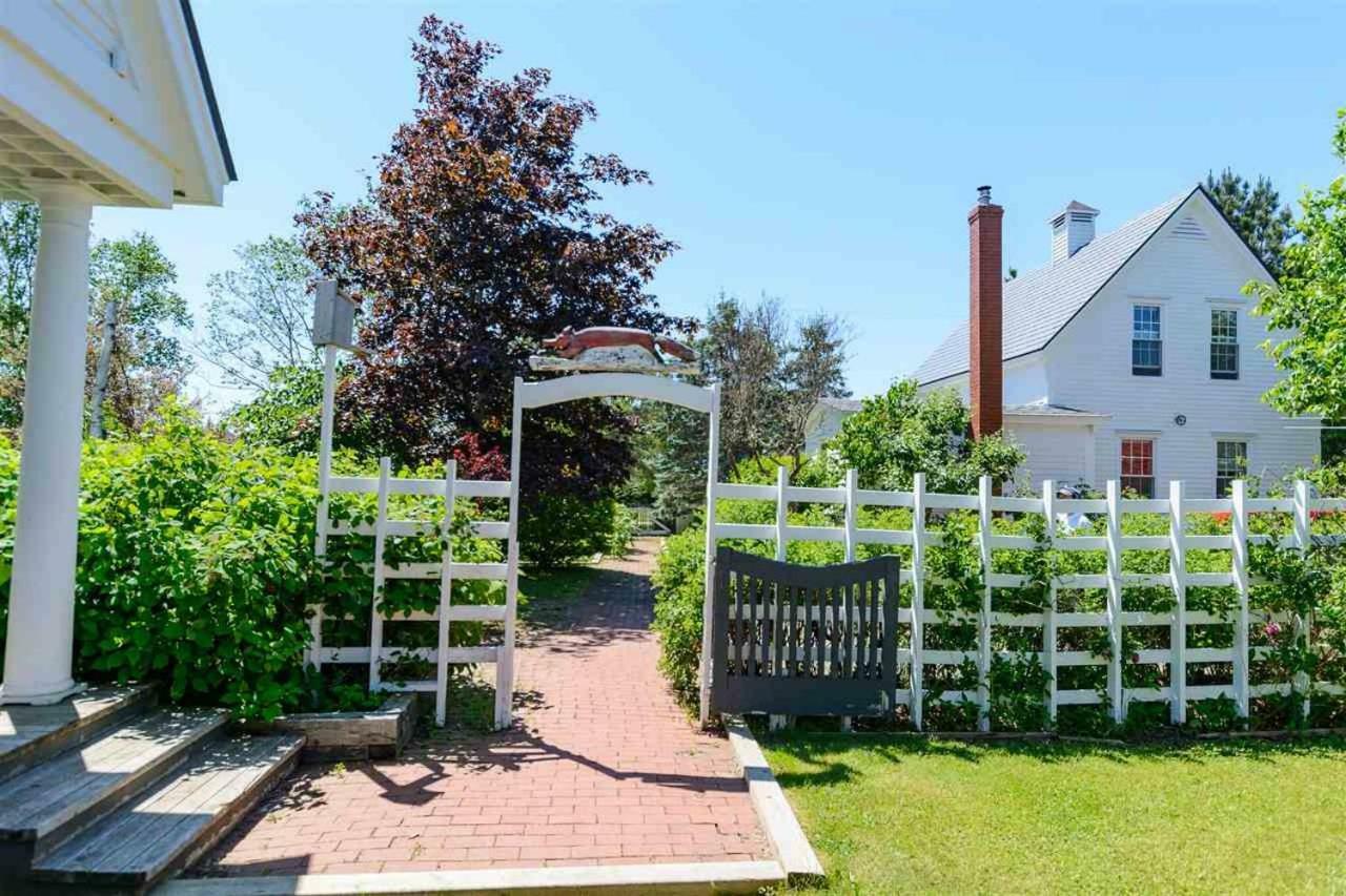 Fox Point Inn Parrsboro 외부 사진
